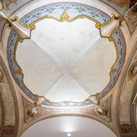 Yid Gramsci * Florence