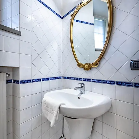 Yid Gramsci * 피렌체