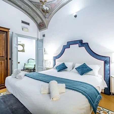 דירה Yid Gramsci *