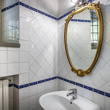 Apartment Yid Gramsci Florenz